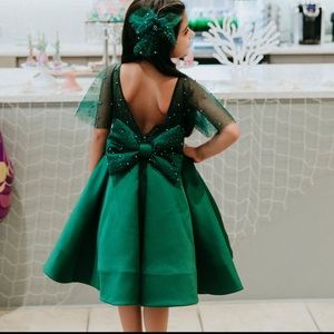 Ittybittytoes girls dress——— SOLD